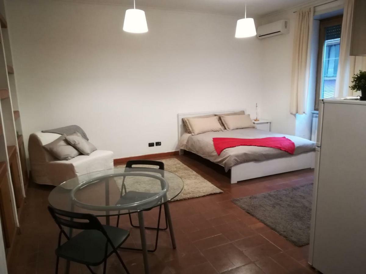 Appartement Roma Metro Furio Camillo Extérieur photo
